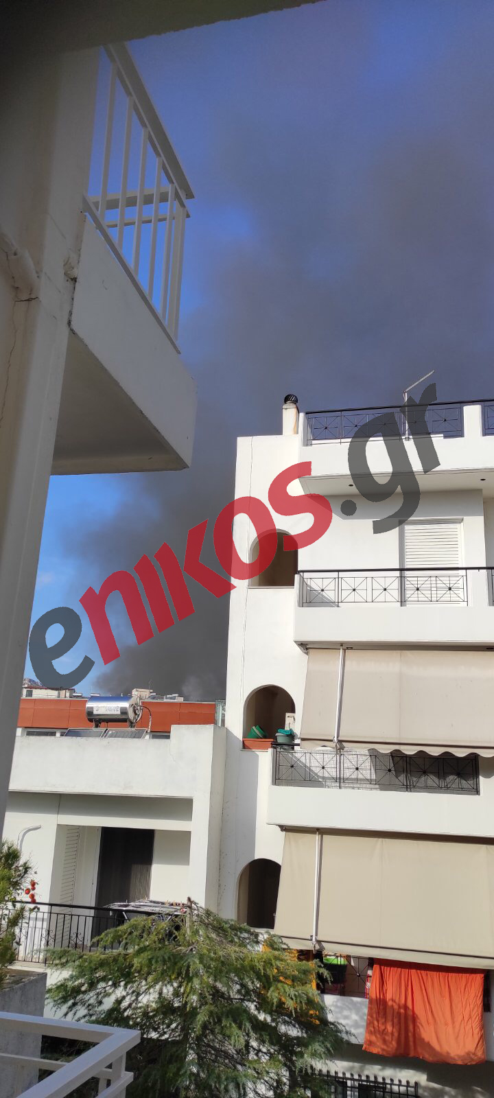 φωτιά Πετρούπολη