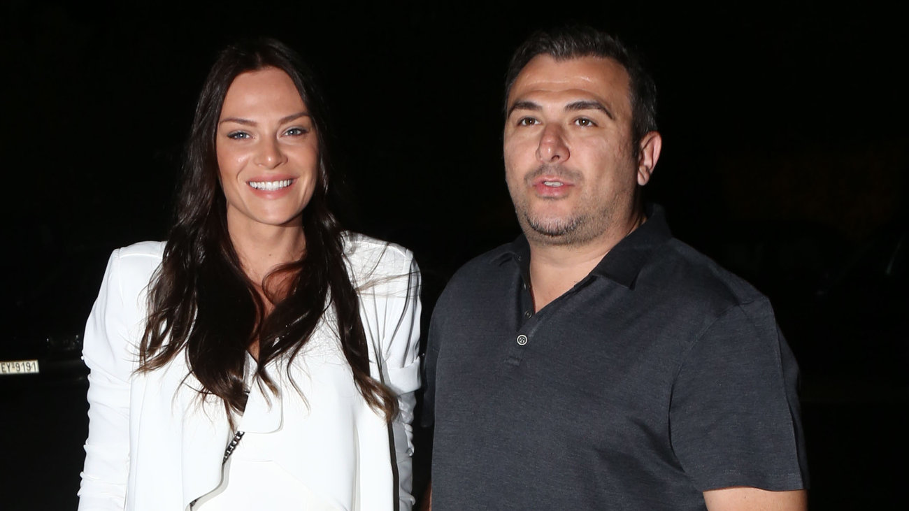 Αντώνης Ρέμος: Viral στο TikTok το φιλί που αντάλλαξε με την Υβόννη Μπόσνιακ