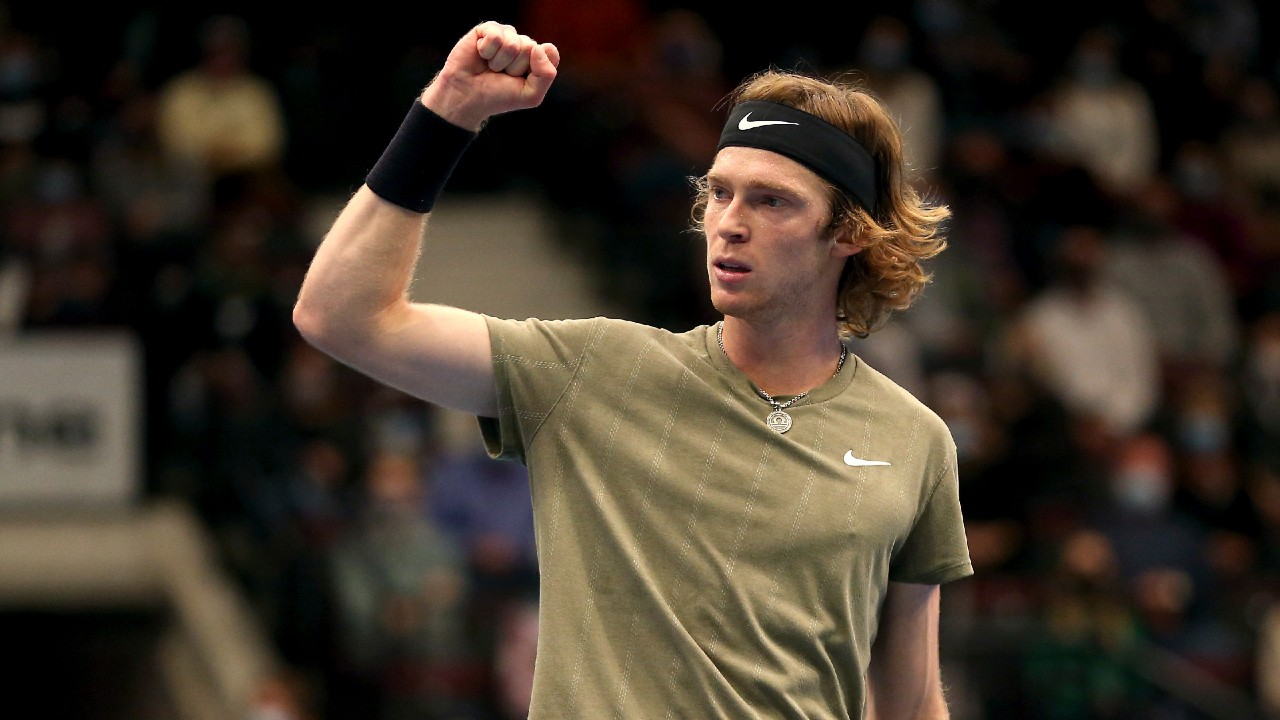 Θετικός στον κορονοϊό ο Ρούμπλεφ