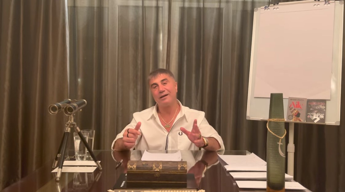 Θρίλερ με τον Τούρκο αρχιμαφιόζο Σεντάτ Πεκέρ – Η “σύλληψη” και η ανατροπή από το Al Jazeera