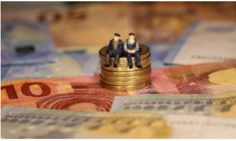 τριπλό πακέτο πληρωμών -συνταξιούχοι