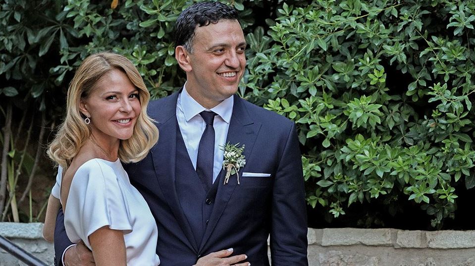 Βασίλης Κικίλιας-Τζένη Μπαλατσινού: Οι ευχές και η τούρτα για τα πρώτα γενέθλια του γιου τους