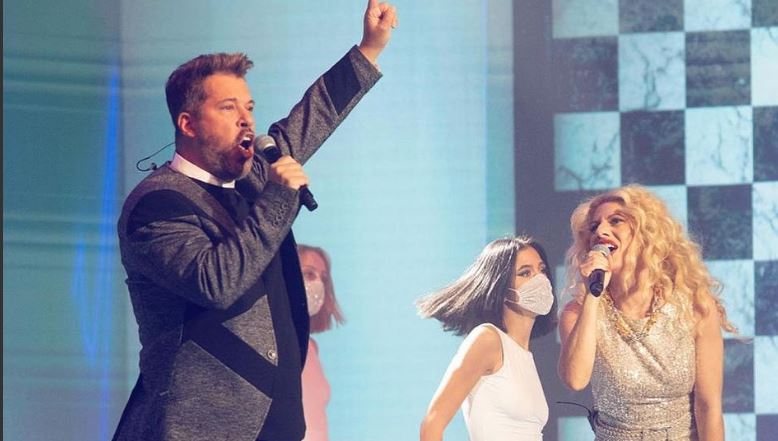 Θετικός στον κορονοϊό ο Χάρης Βαρθακούρης – Τι συμπτώματα έχει