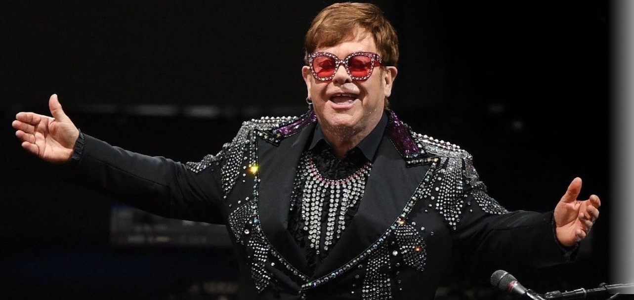 Θετικός στον κορονοϊό ο Elton John αναβάλλει μερικές συναυλίες