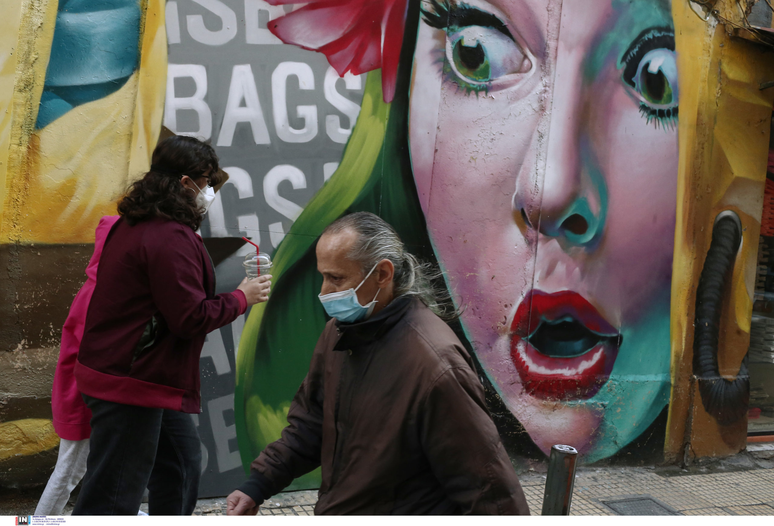 ΠΟΥ για “Όμικρον”: 60 εκατομμύρια νέα κρούσματα στην Ευρώπη μέχρι τον Μάρτιο – Πλησιάζει το τέλος της πανδημίας;
