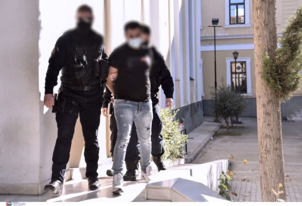 ομηρία - Άγιος Παντελεήμων- δράστης