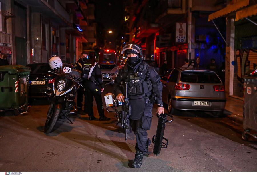 Άγιος Παντελεήμων - ομηρία