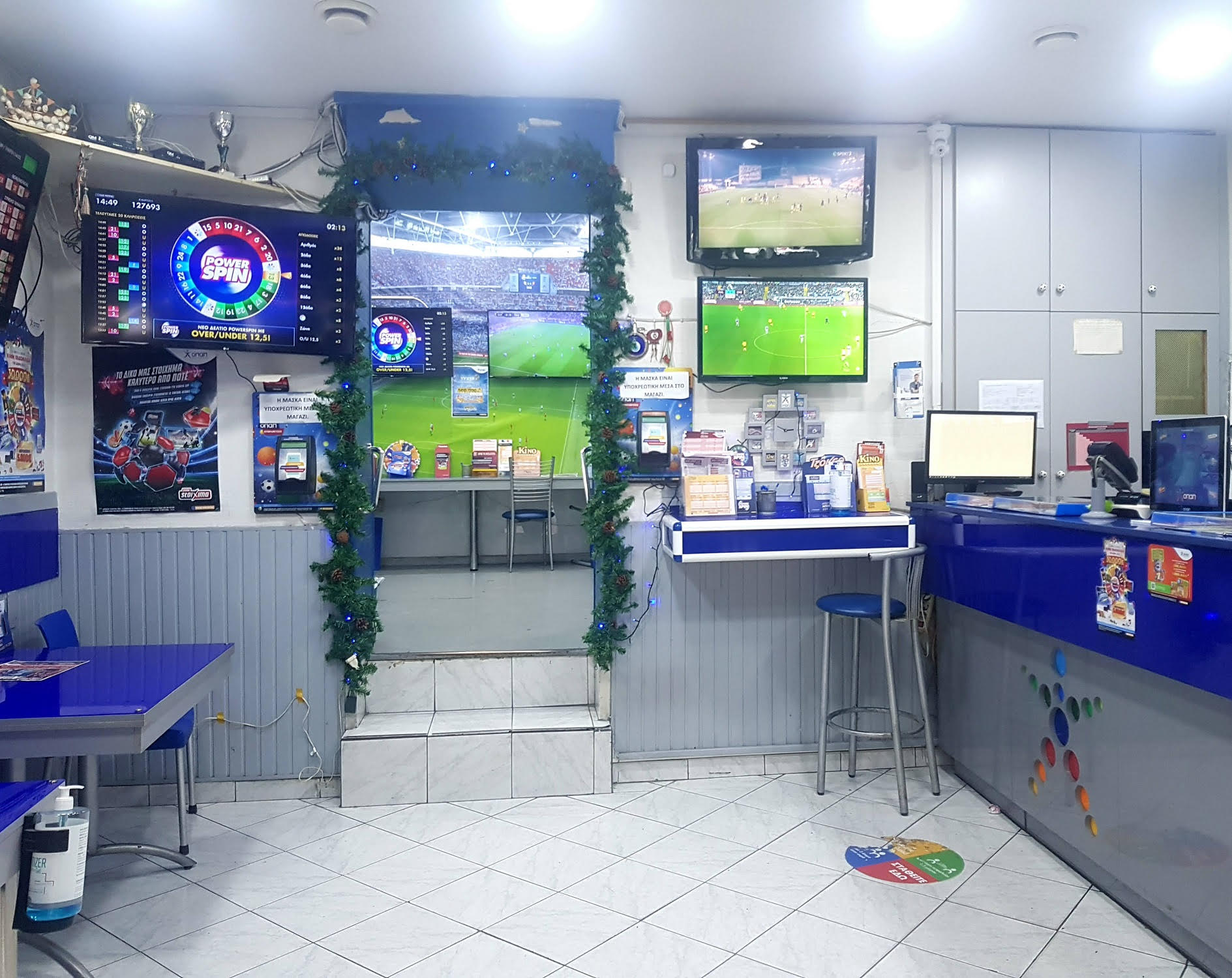 Εφτάτυχος παίκτης του ΣΚΡΑΤΣ στον Πειραιά κέρδισε 500.000 ευρώ – Τι λέει η ιδιοκτήτρια του τυχερού πρακτορείου ΟΠΑΠ