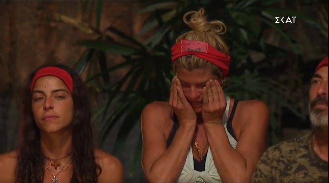 Survivor: Κατέρρευσε και αποχώρησε η Ευρυδίκη Παπαδοπούλου – Η φράση του Βαλάντη