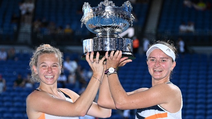 Australian Open: Κρεϊτσίκοβα και Σινιάκοβα κατέκτησαν το διπλό