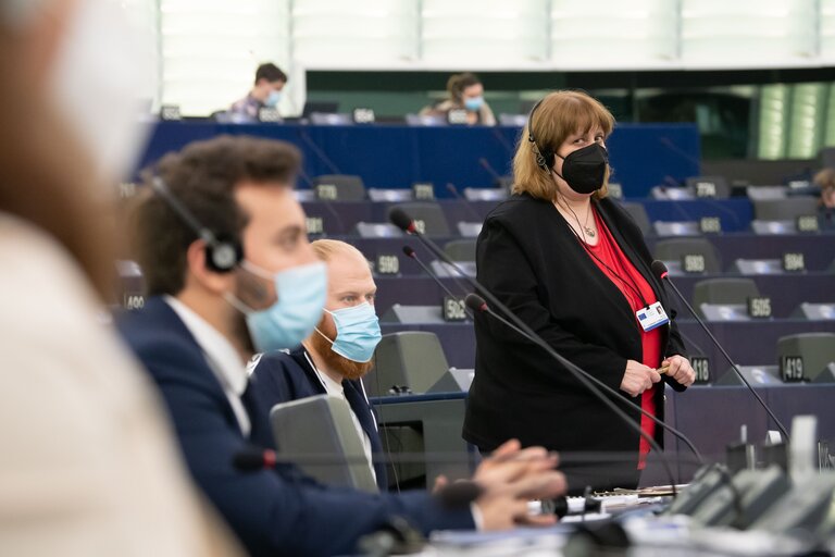 διάσκεψη conference