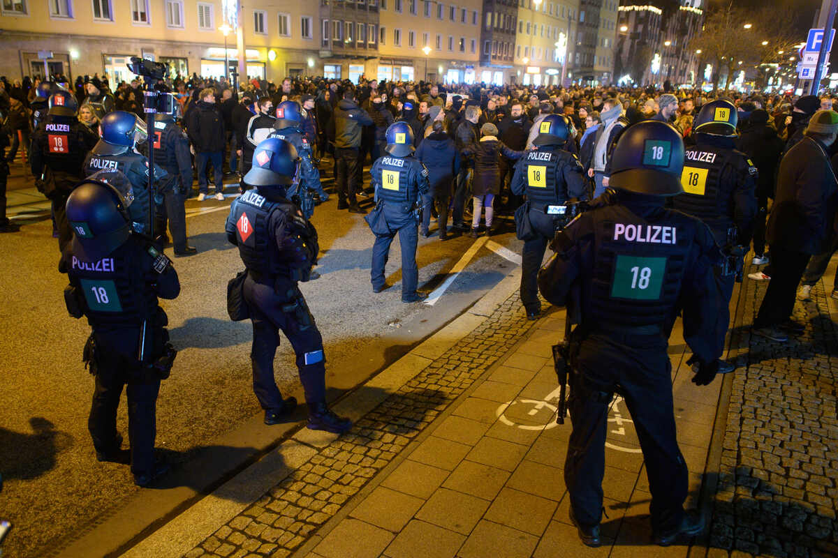 Γερμανία: Επεισόδια σε διαδήλωση κατά των περιοριστικών μέτρων για τον κορονοϊό