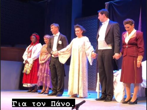 Πάνος Νάτσης: Ο Γιώργος Καπουτζίδης με λυγμούς αποχαιρετά τον ηθοποιό