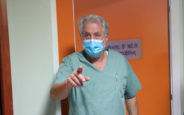 Με ποιους έγινε έξαλλος ο Καπραβέλος: “Είναι λεβεντοκόπανοι”