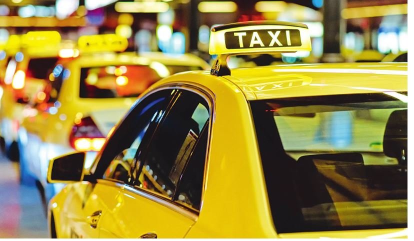 Κινούμαι ηλεκτρικά και ταξί 