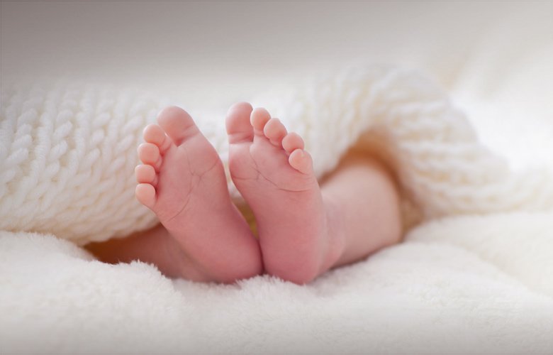 Νίκαια: Καταγγελία από γονείς που έχασαν το μωρό τους στην γέννα—«Η γυναίκα σφάδαζε επί 1,5 ώρα μόνη της»