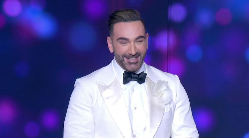 J2US: Τα γαλλικά του Κοκλώνη και το σχόλιο του Αλιάγα