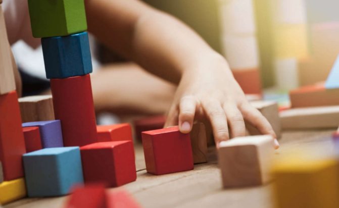 παιδί- παιχνίδι