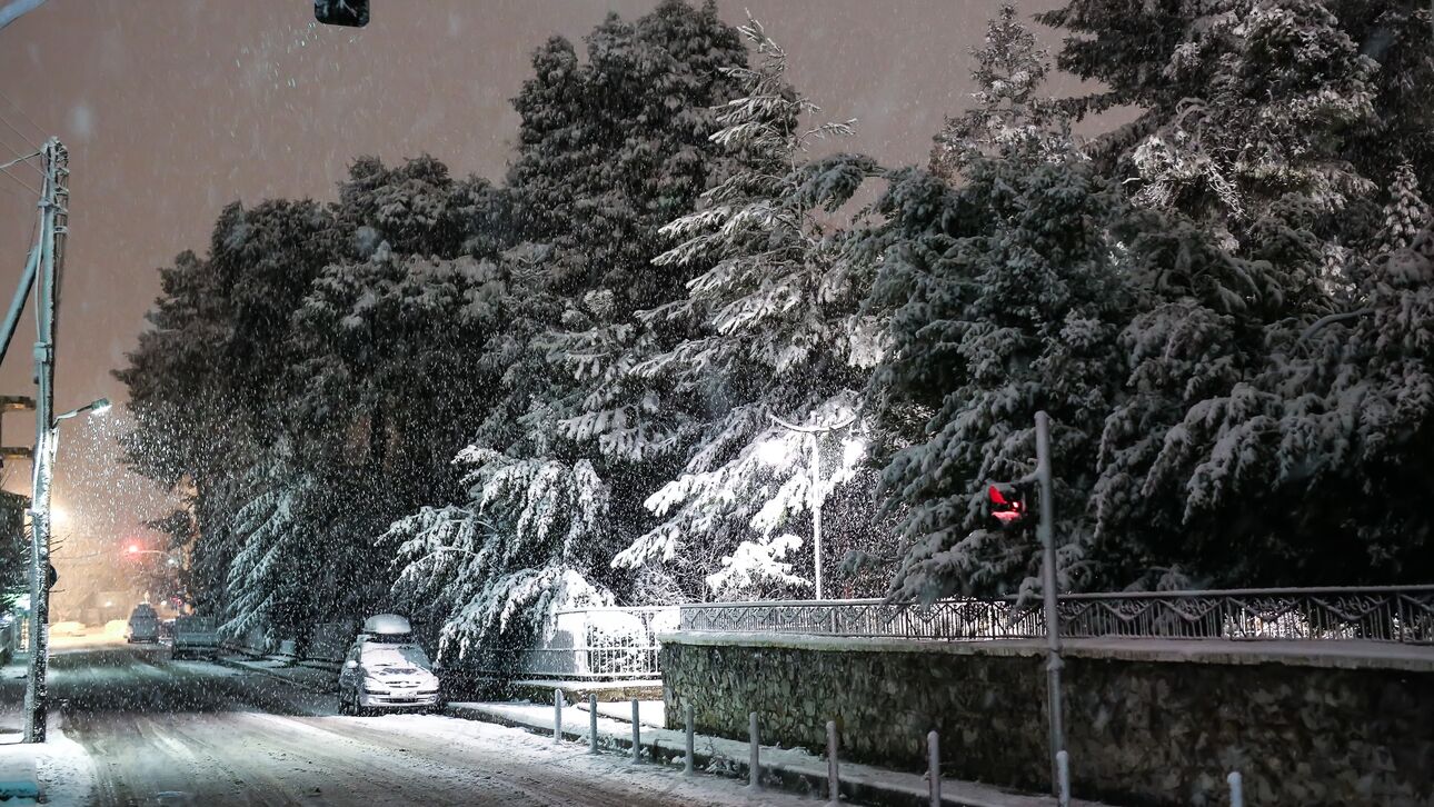 Κακοκαιρία «Ελπίς»: Πυκνή χιονόπτωση σε Φλώρινα, Κοζάνη και Καρδίτσα