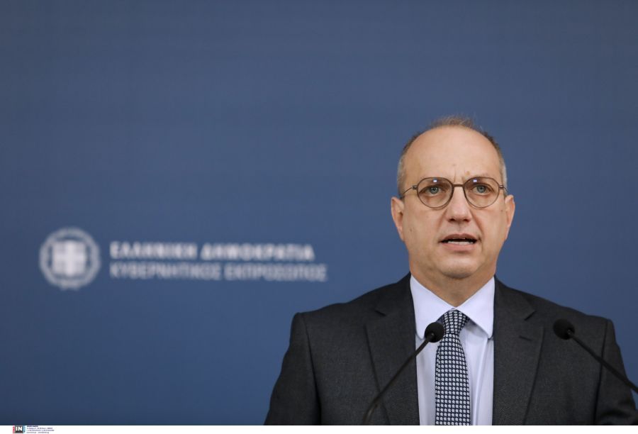 Γιάννης Οικονόμου