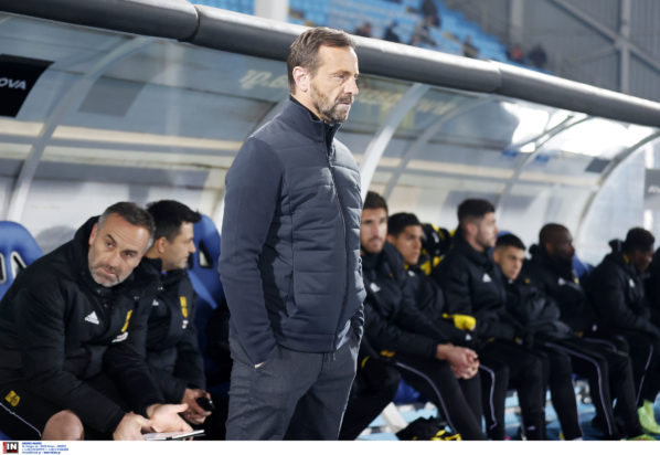 Άκης Μάντζιος