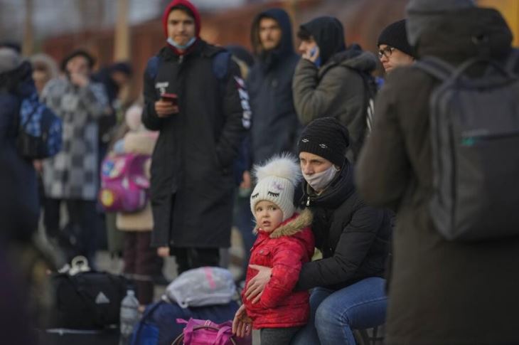 Βρετανία: Μηνιαίο επίδομα 350 λιρών για τη φιλοξενία προσφύγων από την Ουκρανία