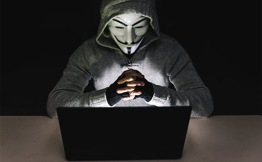 Οι Anonymous κήρυξαν τον πόλεμο στον Πούτιν – Εκτός λειτουργίας το RT