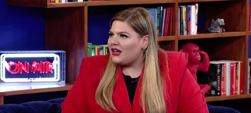 Δανάη Μπάρκα: Η μαμά μου με έχει δηλητηριάσει με ψαρόσουπα κατά λάθος…