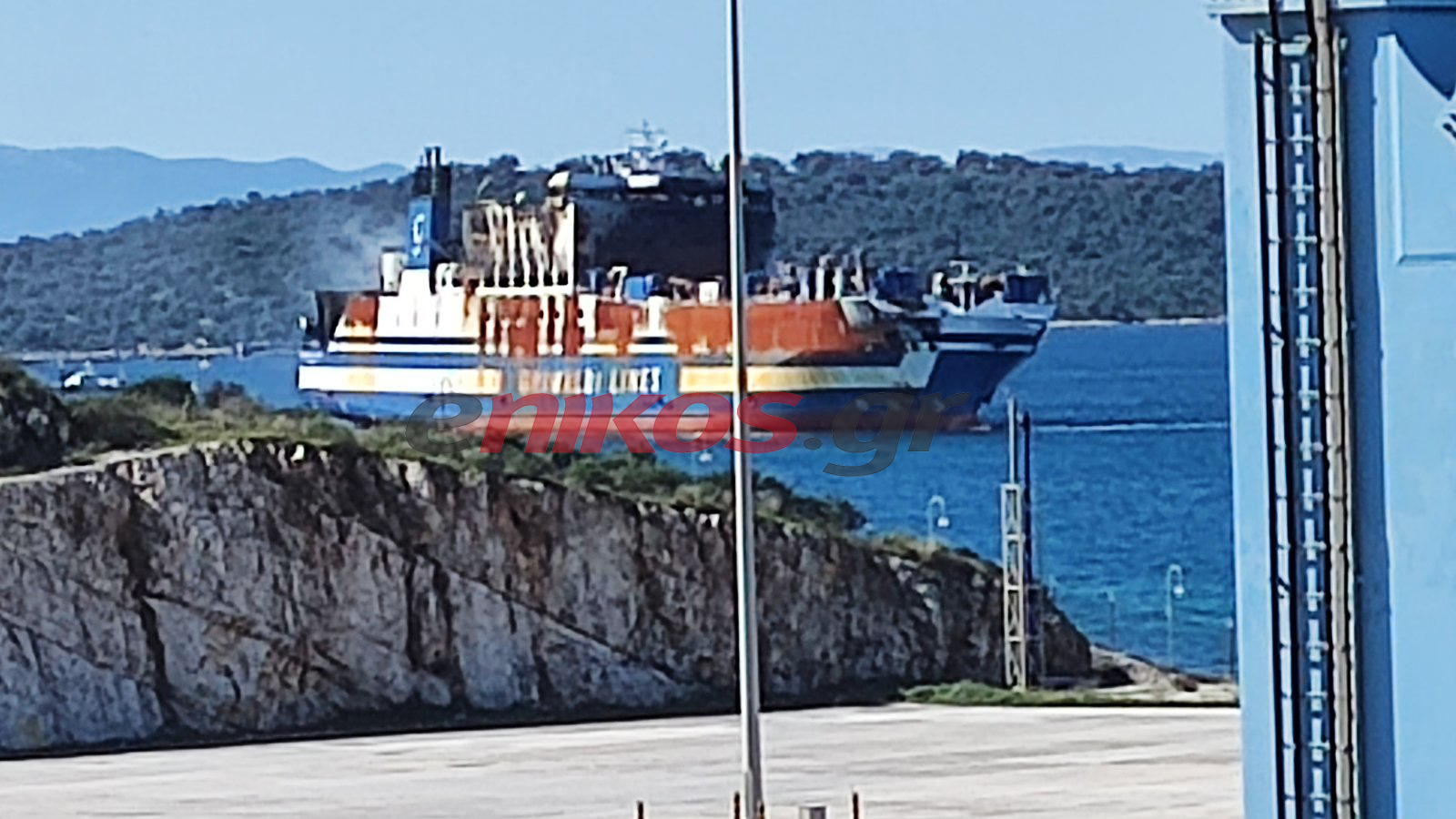Το Euroferry Olympia έφτασε στο Πλατυγιάλι – Στο λιμάνι Αστακού οι έρευνες για τους αγνοούμενους