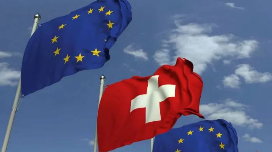 Πόλεμος στην Ουκρανία: Η Ελβετία υιοθετεί τις κυρώσεις της ΕΕ κατά της Ρωσίας