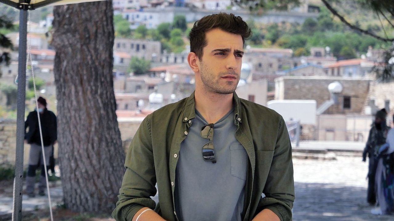 Η Γη της Ελιάς Αλέξης