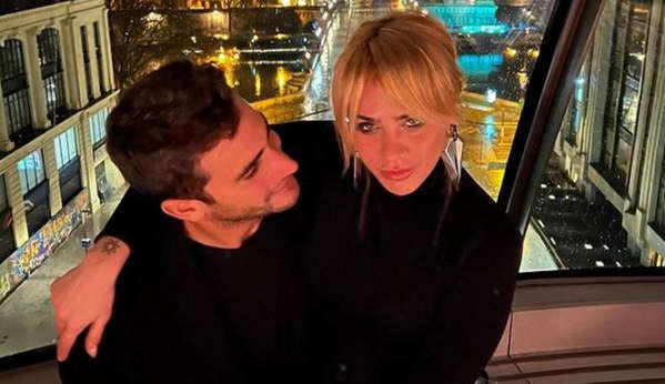 Μάριος Καπότσης: Τι αποκαλύπτει για τον γάμο του με την Κόνι Μεταξά