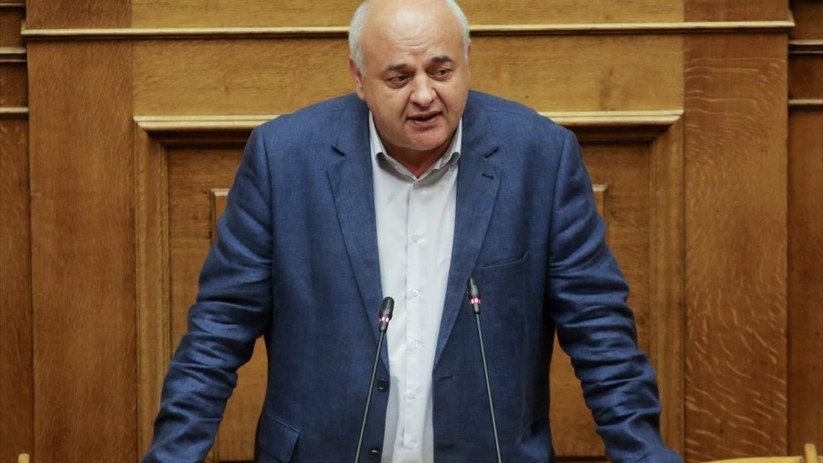 Νίκος Καραθανασόπουλος