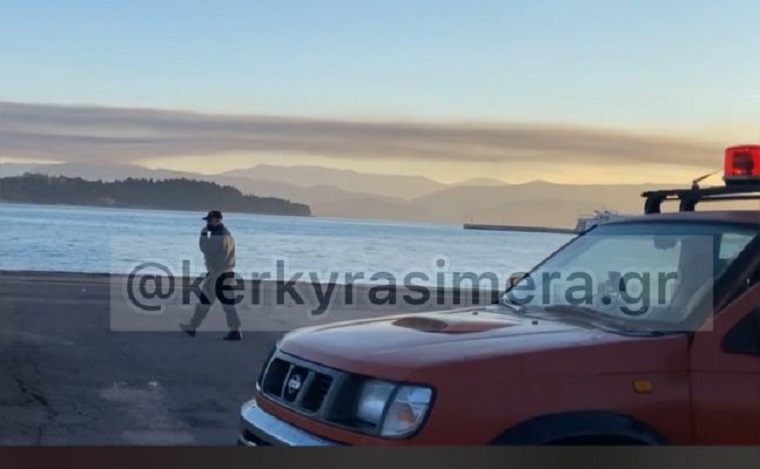 Φωτιά στο πλοίο Euroferry Olympia: Σε ετοιμότητα οι Αρχές στην Κέρκυρα – Πότε θα ολοκληρωθεί η επιχείρηση