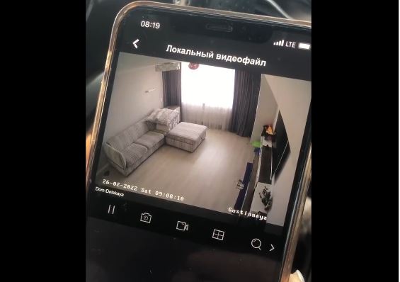 Ουκρανία: Βίντεο – σοκ από κάμερα διαμερίσματος – Η στιγμή που ρωσικός πύραυλος “χτυπά” την πολυκατοικία στο Κίεβο