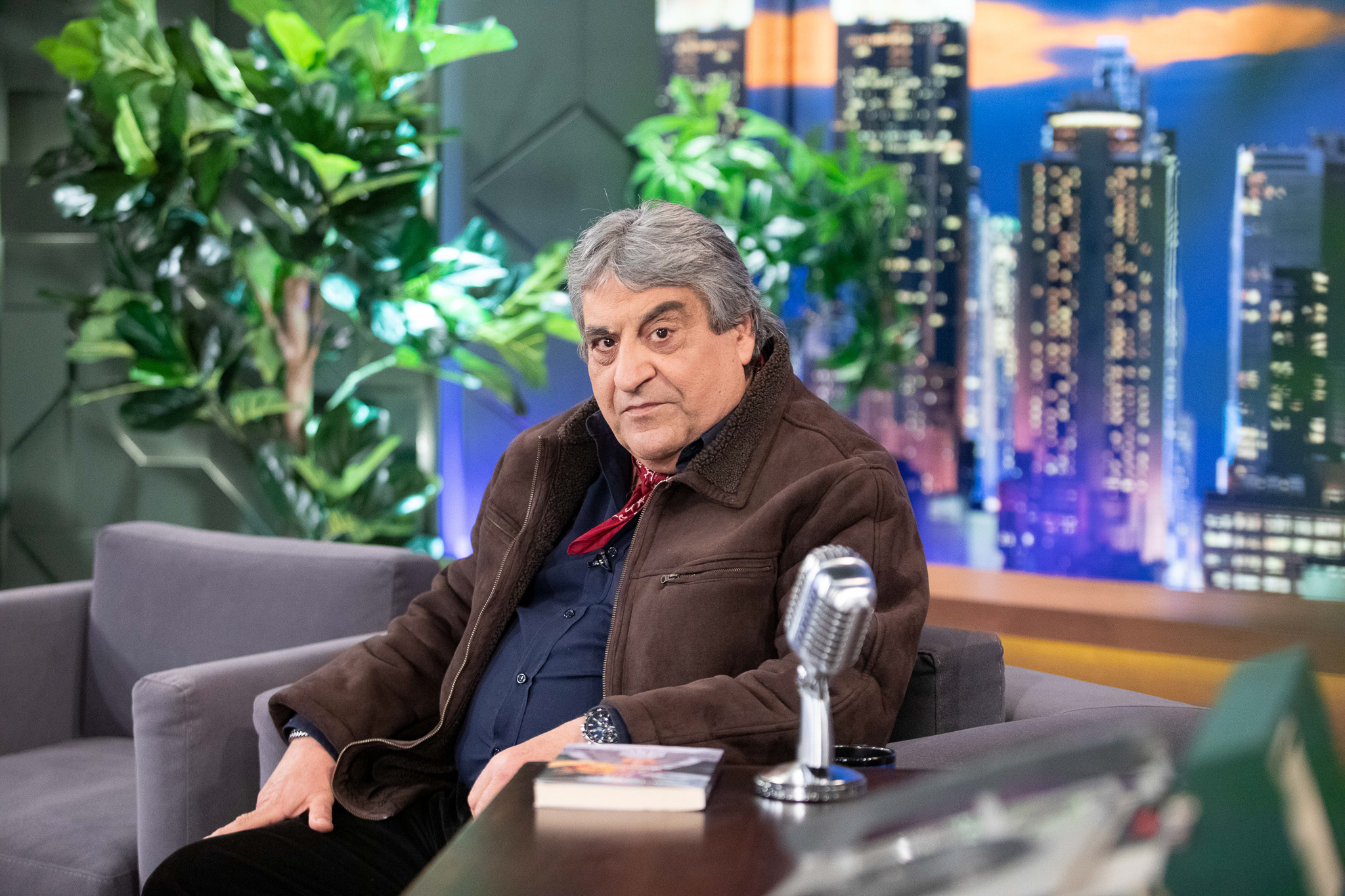 Μάρκος Λεζές The 2night Show