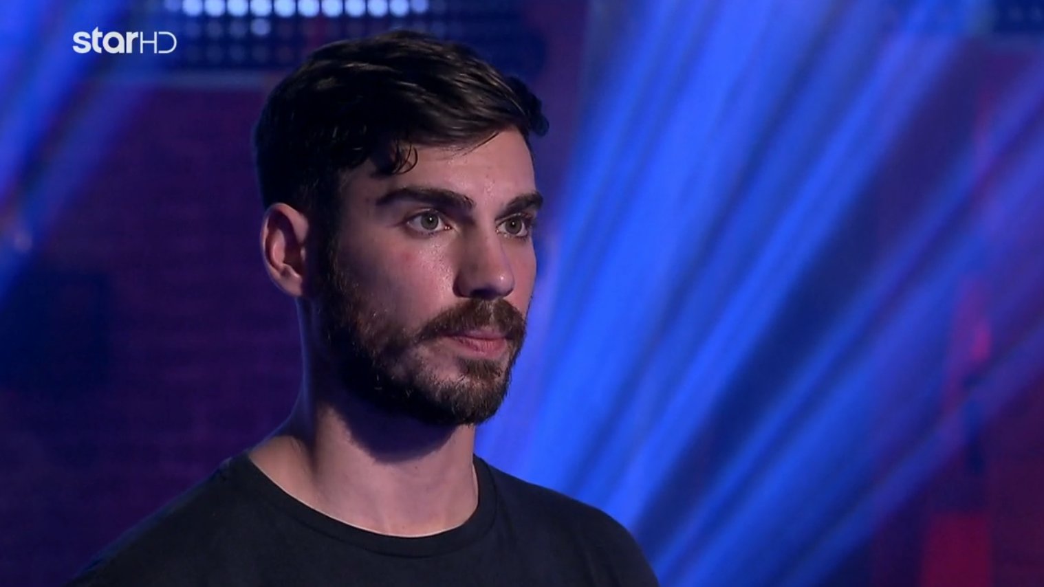 Ο σωσίας του Πετρετζίκη μπήκε στο MasterChef και το Twitter “τρελάθηκε”