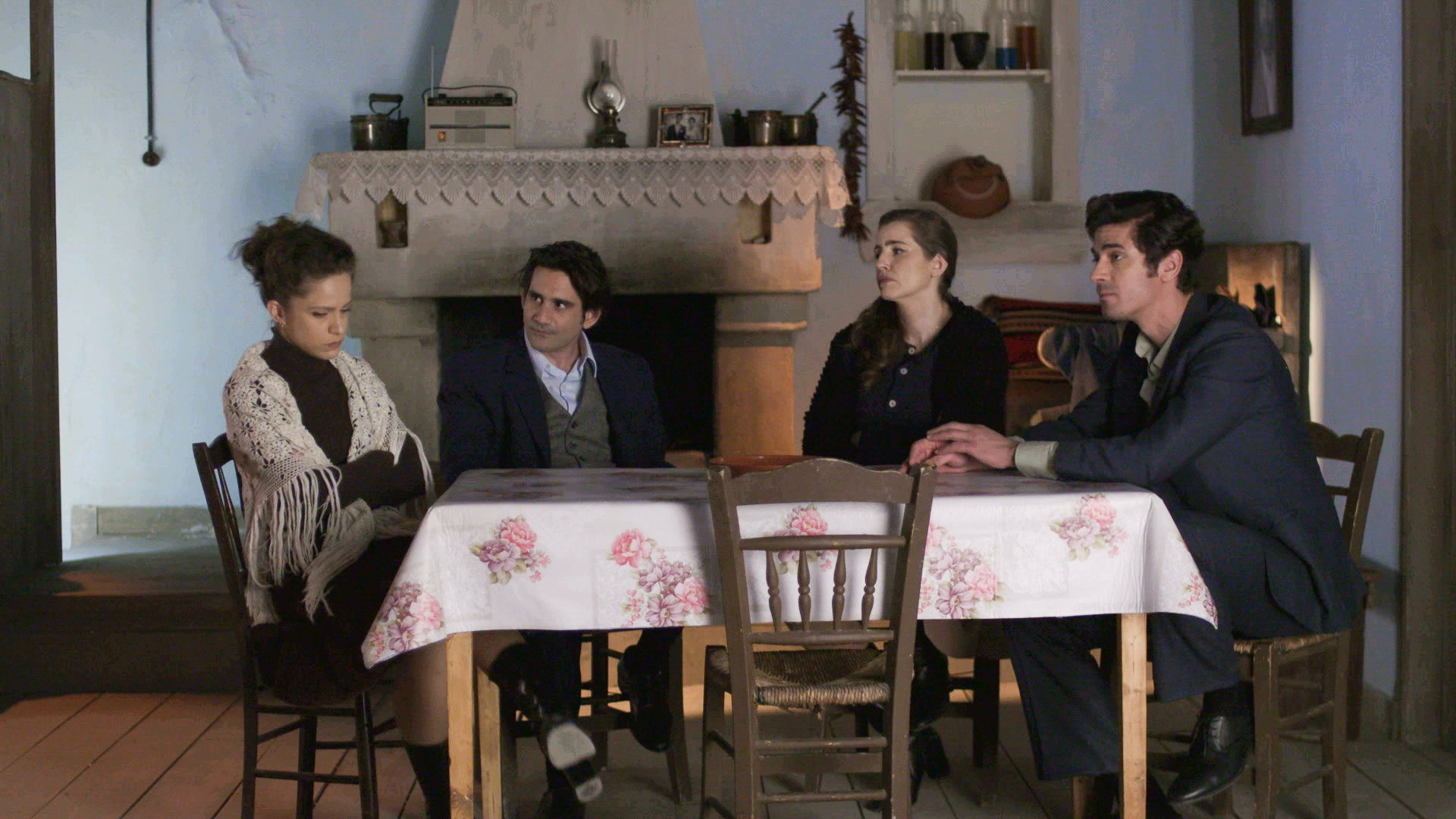 Άγριες Μέλισσες: Ένα πτώμα ζητεί δικαίωση και φέρνει μεγάλες ανατροπές