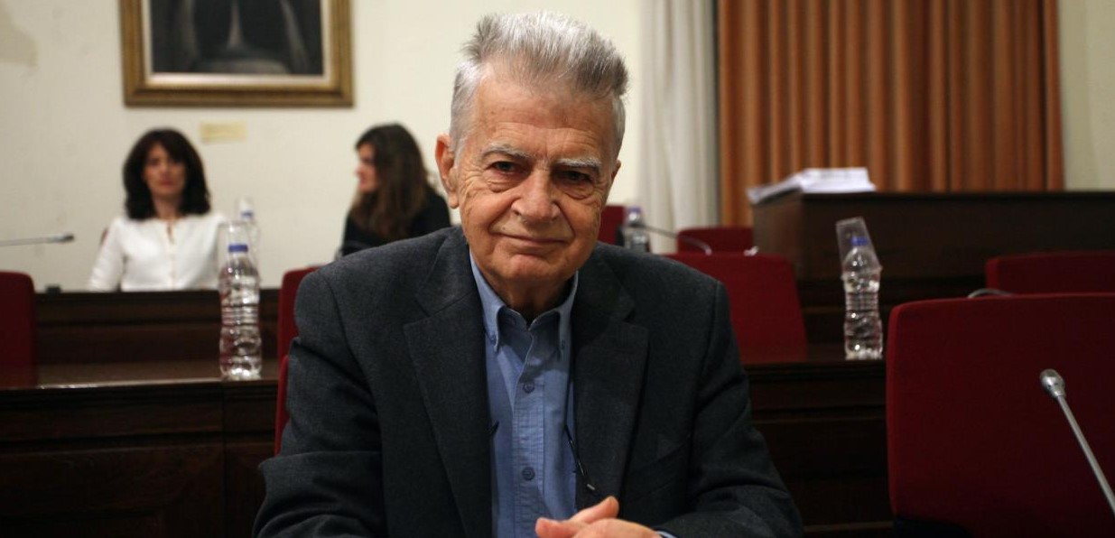 Πέθανε ο Μίμης Δαρειώτης