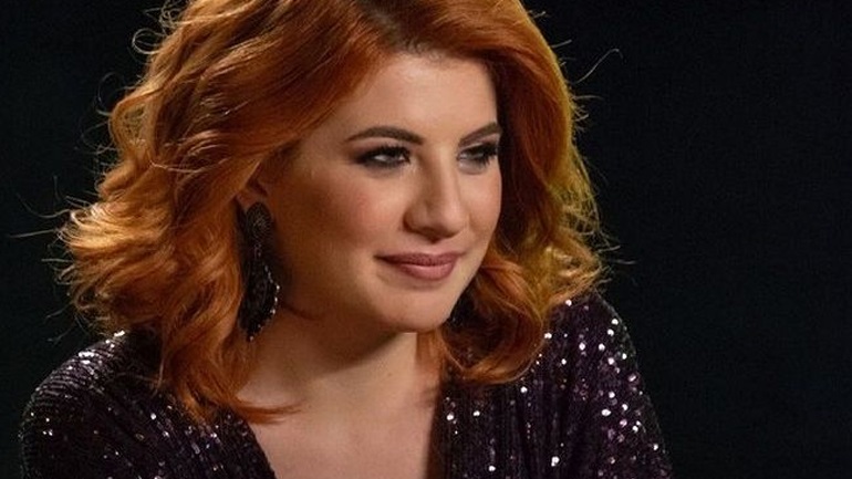 Η Νικολέτα Τσομπανίδου για τον Παναγιώτη Βασιλάκο – “Αυτό το δαχτυλίδι είναι η πέτρα του σκανδάλου”