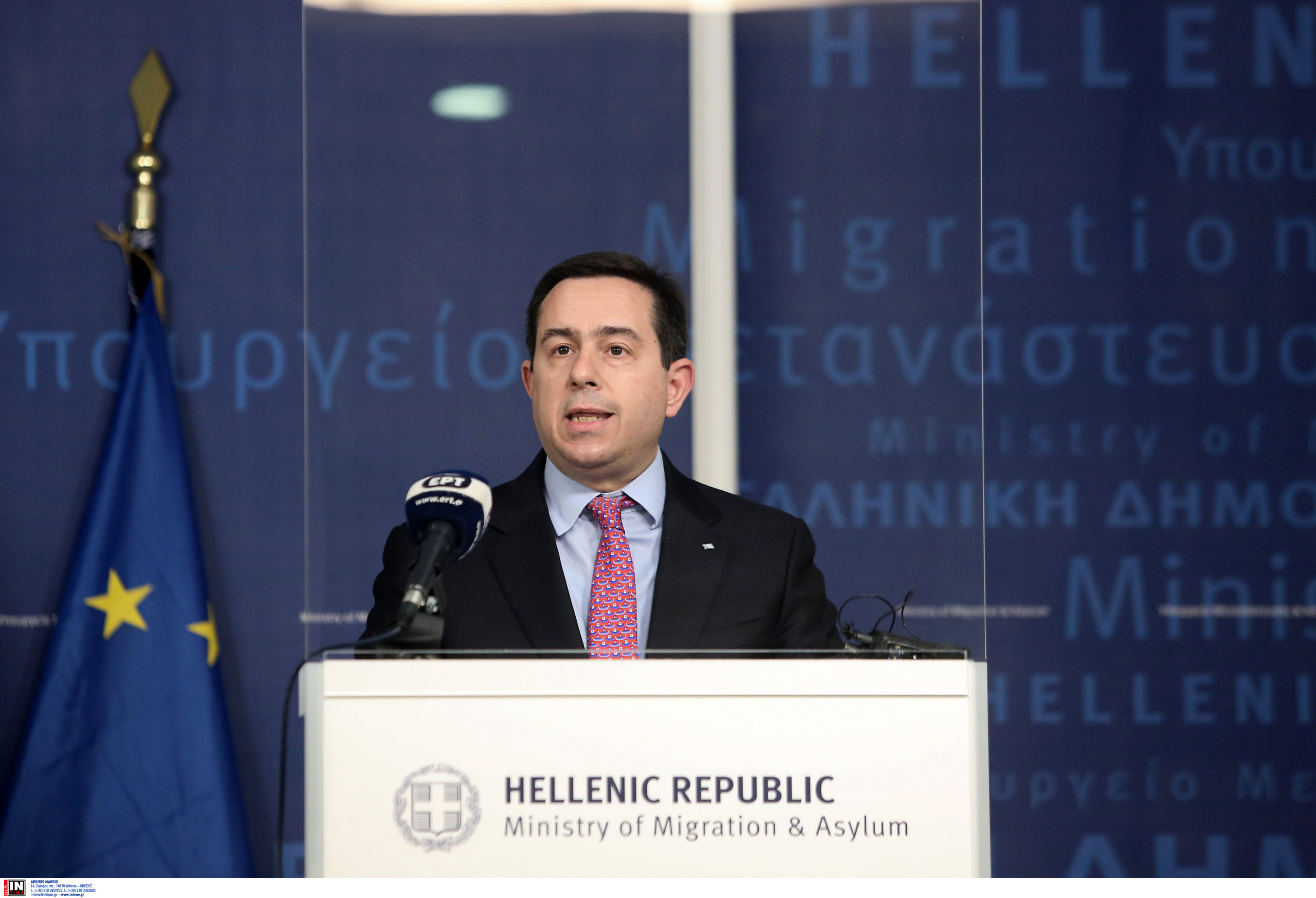 Νότης Μηταράκης