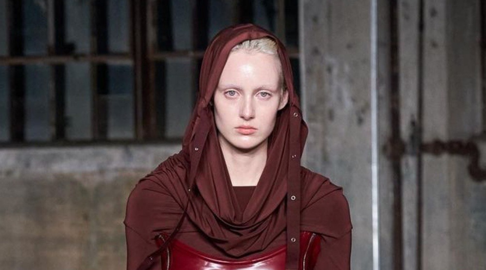 Εβδομάδα μόδας Nέας Υόρκης: Αυτό είναι το beauty trend ελπίζουμε να μην παραμείνει