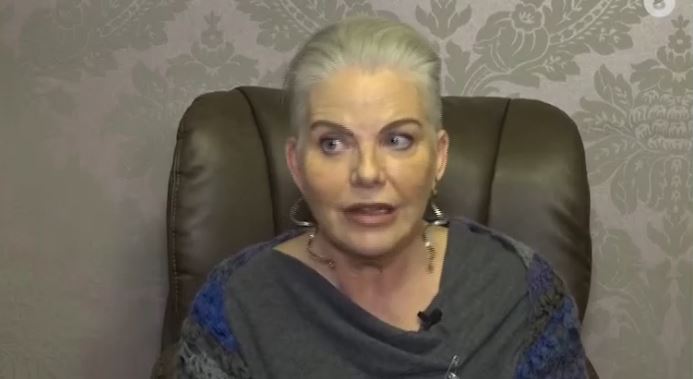 Νανά Παλαιτσάκη: Μήνυση στον πρώην σύντροφό της για ενδοοικογενειακή βία