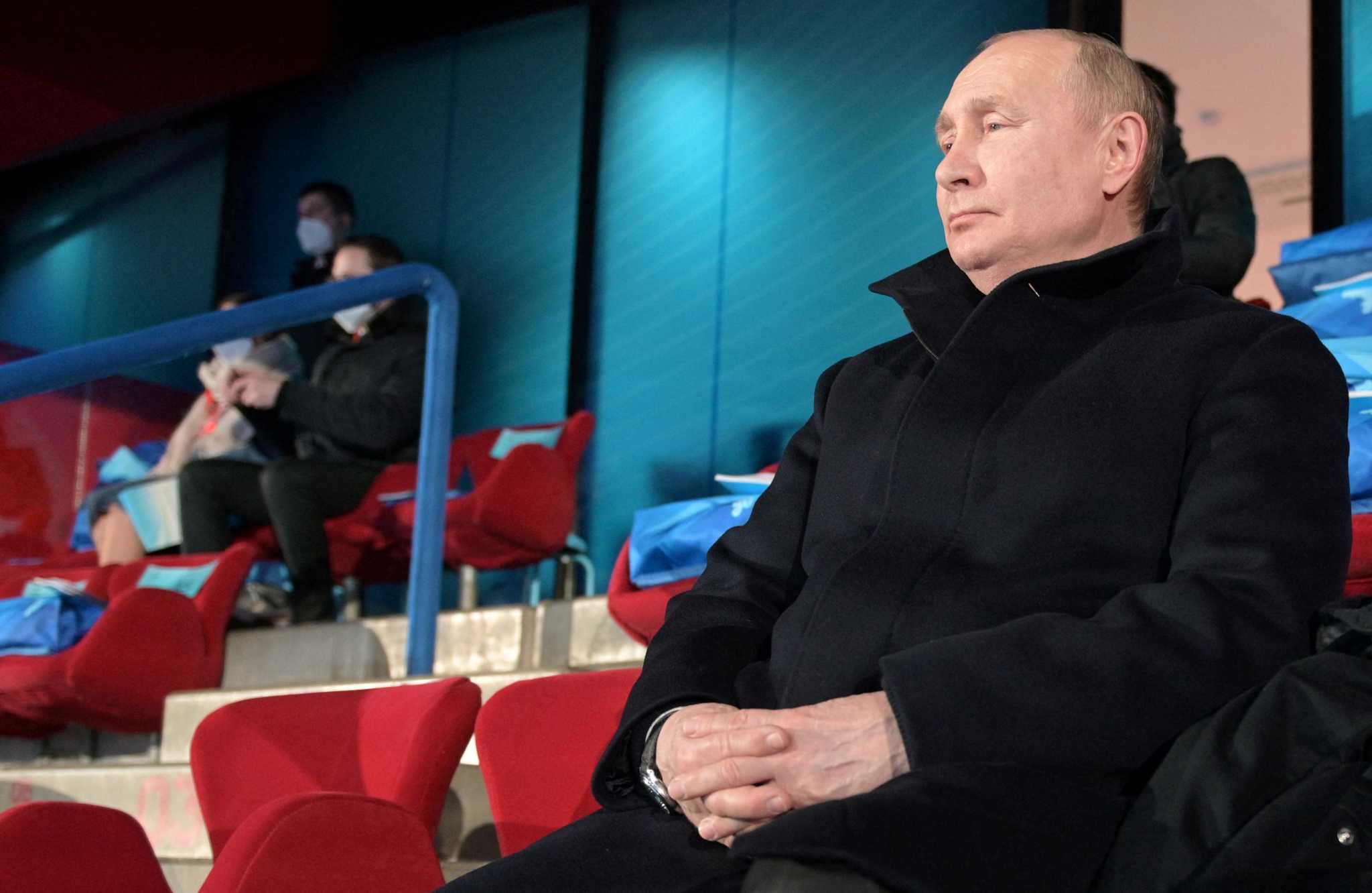 Χειμερινοί Ολυμπιακοί Αγώνες: Viral το βίντεο με τον Πούτιν να… κοιμάται