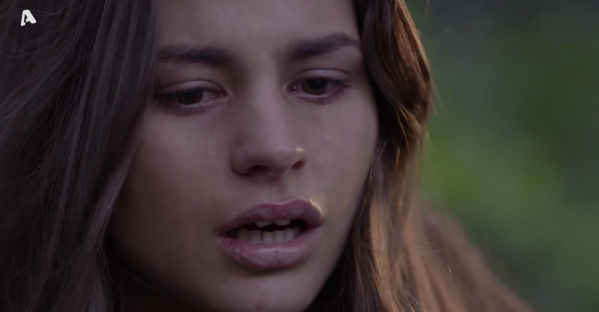 Σασμός: Η Θεοδώρα κάνει αποκαλύψεις για τον Πετρή και καταρρέει