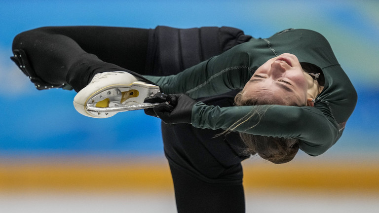 Καμίλα Βαλίεβα: Η αιτία του… ντόπινγκ είναι ο παππούς της Ρωσίδας σταρ