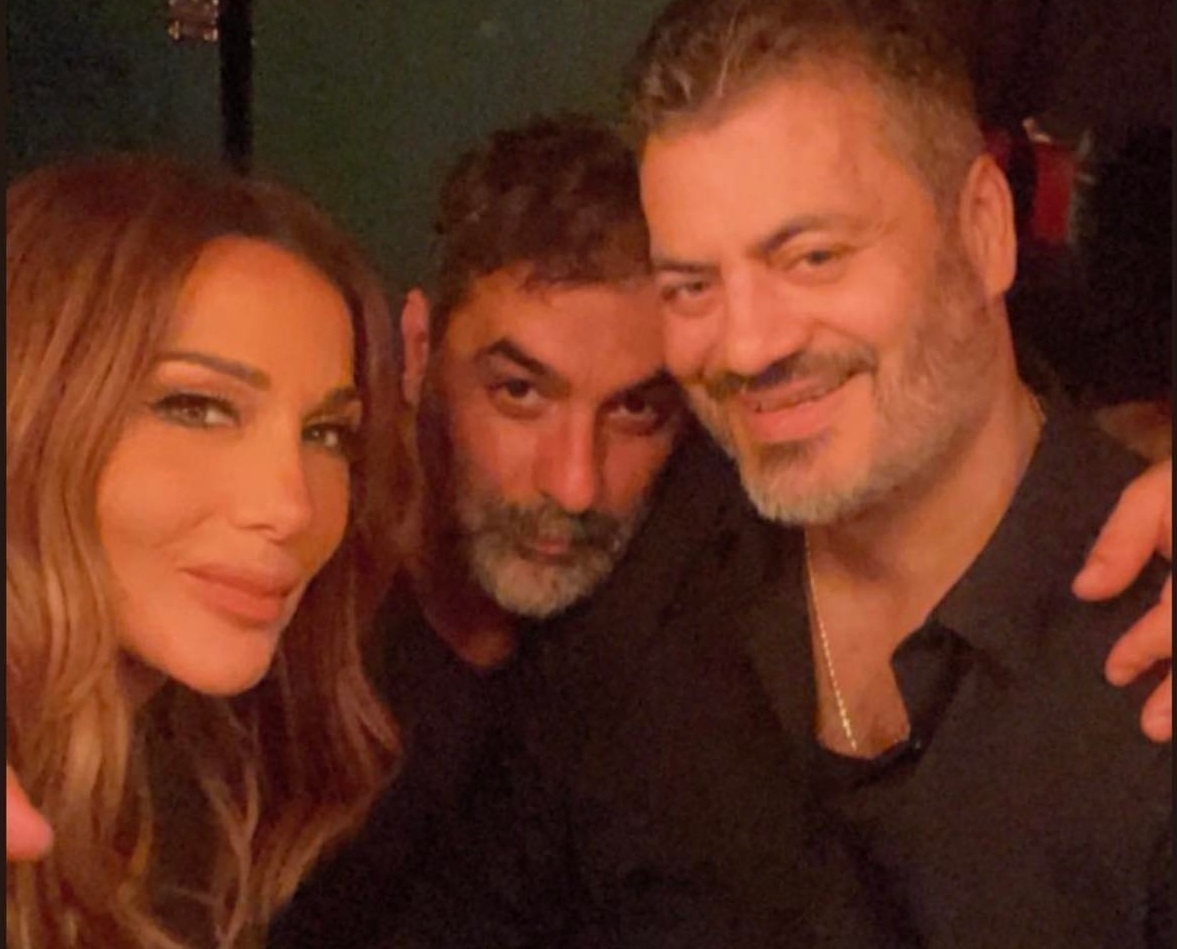 Η Δέσποινα Βανδή στην αγκαλιά του Βασίλη Μπισμπίκη – Η τρυφερή ανάρτηση στα social media