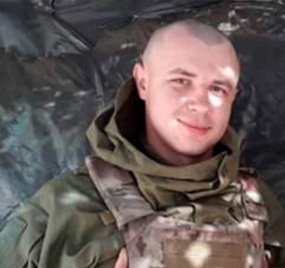 Ουκρανός στρατιώτης ανατινάχθηκε για να σταματήσει τη ρωσική εισβολή από την Κριμαία