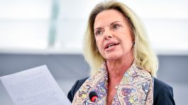 Ελίζα Βόζεμπεργκ