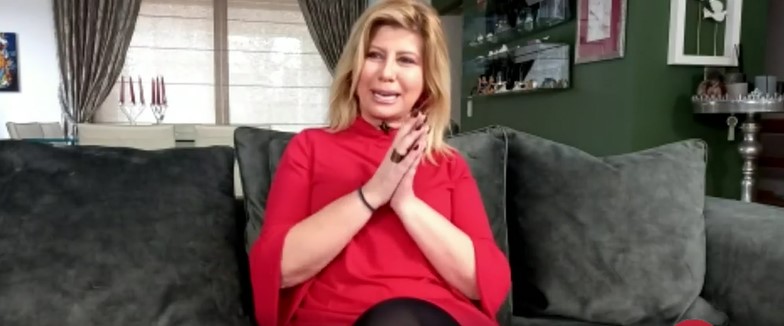 Ζήνα Κουτσελίνη: Γιατί έκανε εκπομπή από το σπίτι της